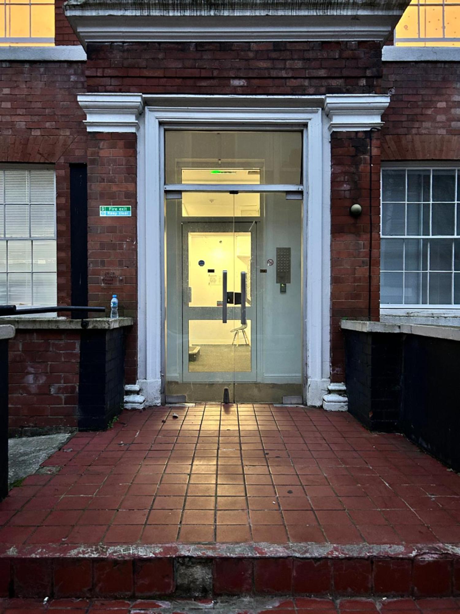 Leicester Studio At City Centre With Free Parking Екстер'єр фото