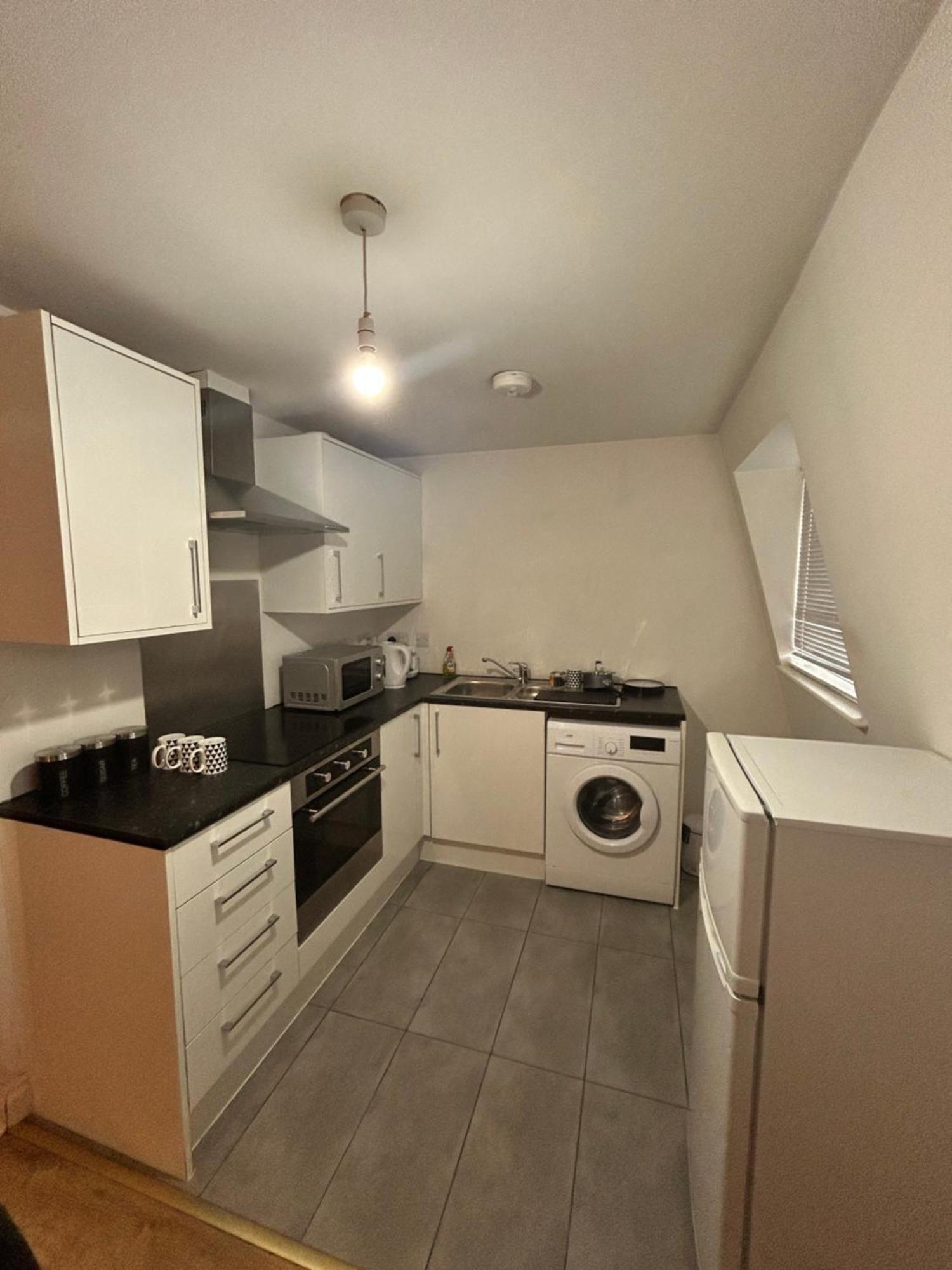 Leicester Studio At City Centre With Free Parking Екстер'єр фото